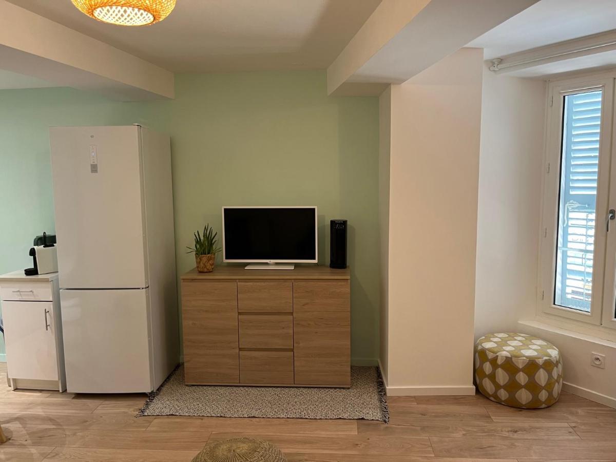 Studio Hyeres -Rue Pietonne Climatisation Lit 160 Tout Equipe - Sabrina מראה חיצוני תמונה